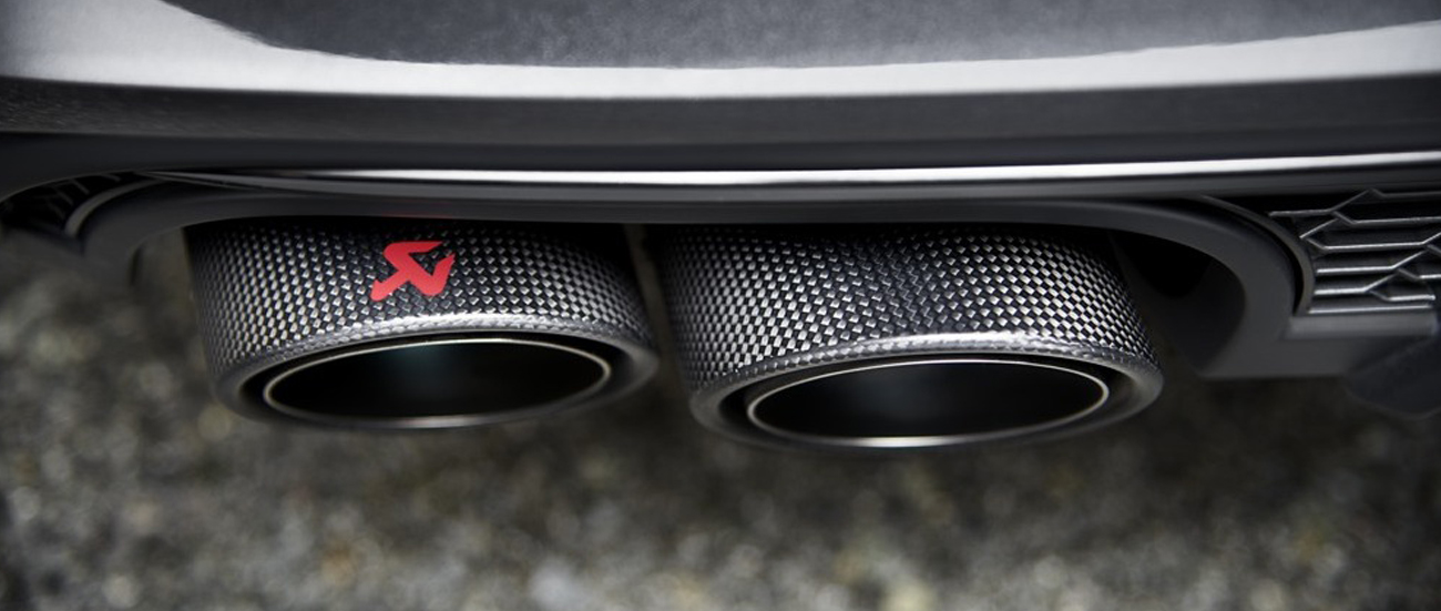 1300x551_Akrapovic.jpg