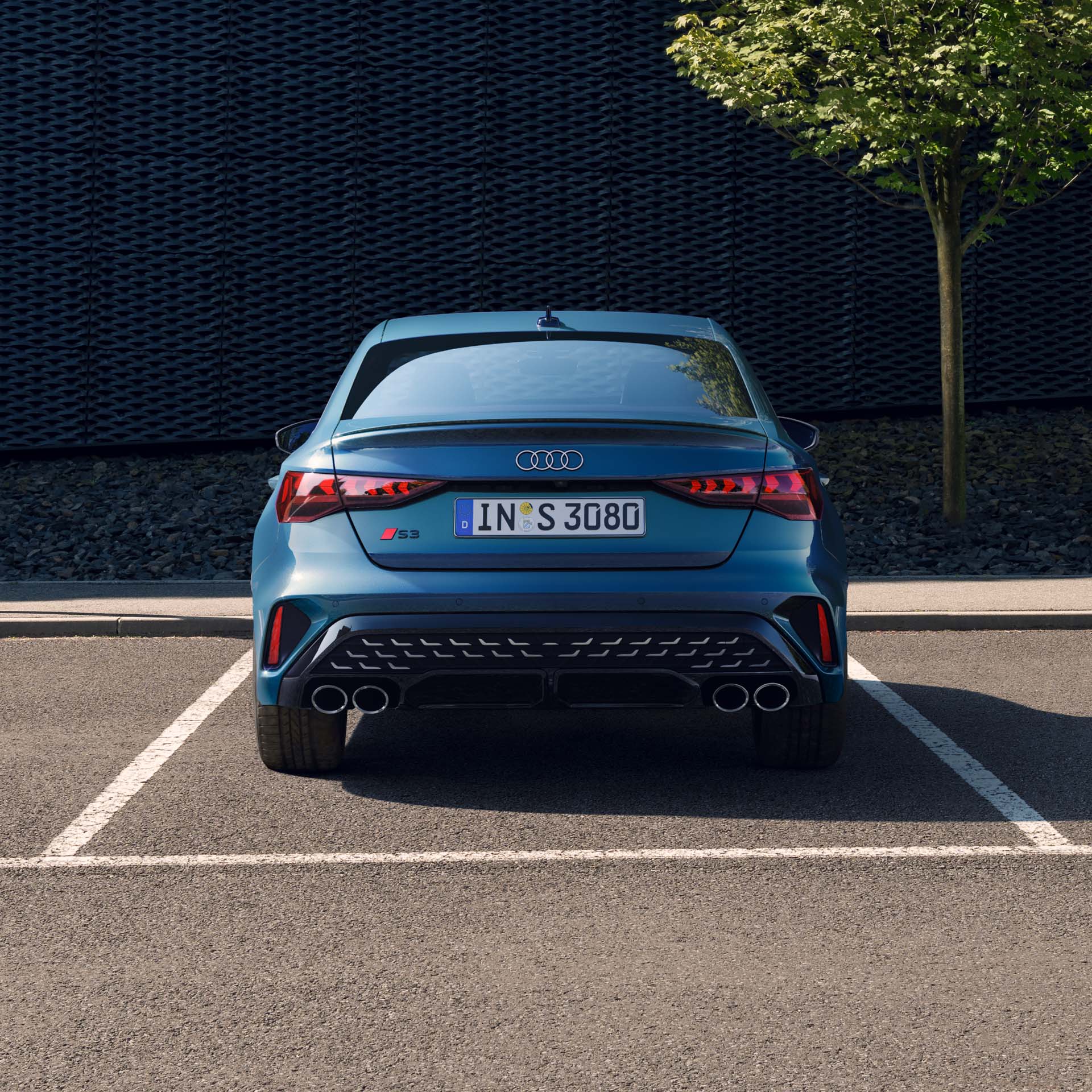 Foto del diseño trasero del Audi S3 Sedan. 